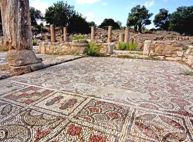 CHIPRE RESTOS ROMANOS AGIA TRIADA MOSAICOS